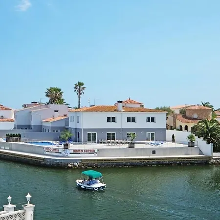 Villa Costa Canal
